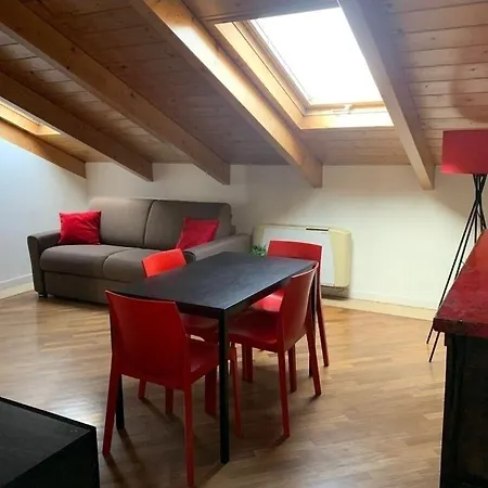Casa Nuf تورينو